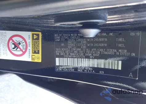 2019 Toyota Highlander Le z USA, uszkodzony, nr VIN 5TDZARFHXKS057229